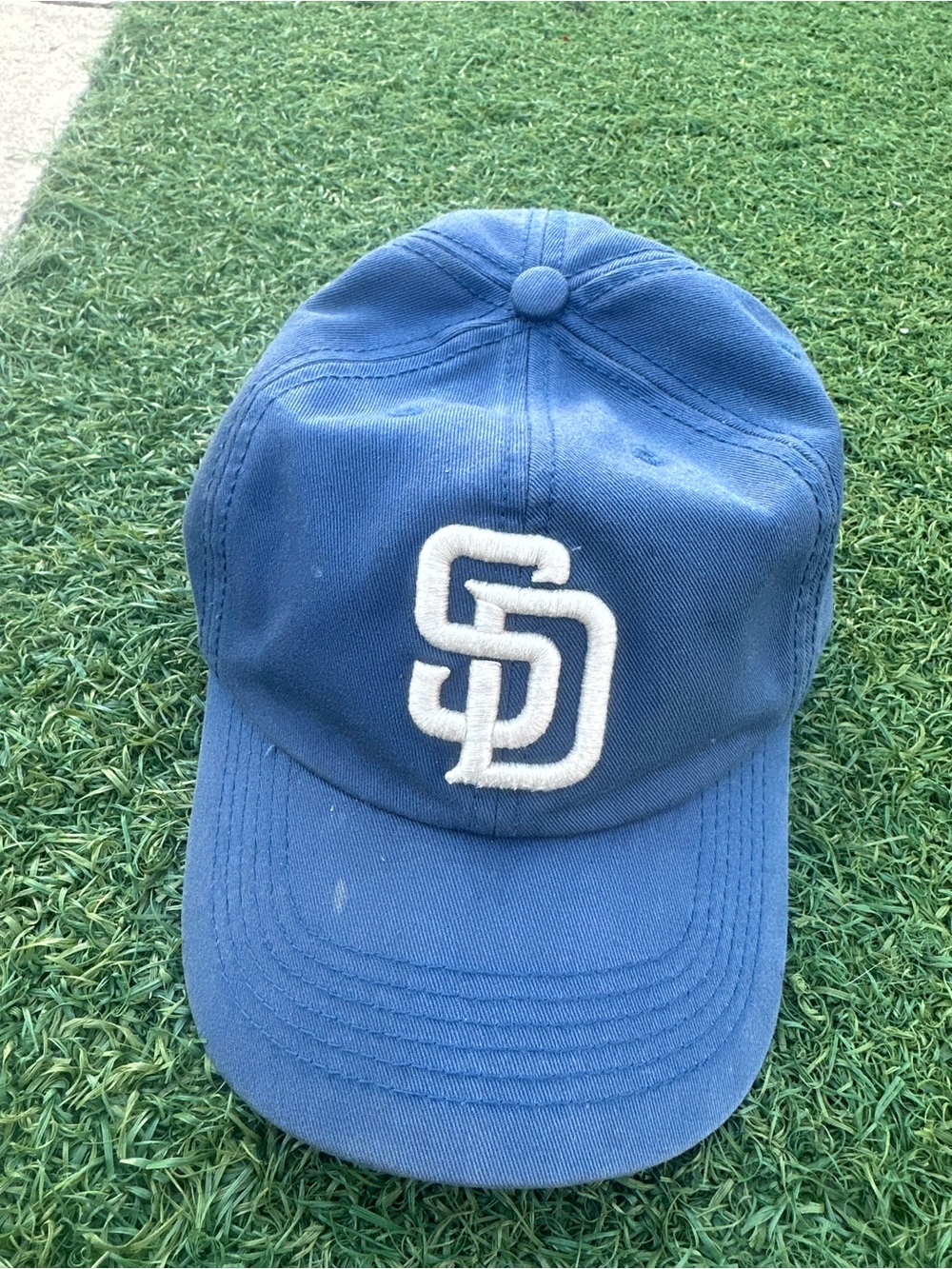 ✨San Diego Padres Blue Vintage 47’ Baseball Cap